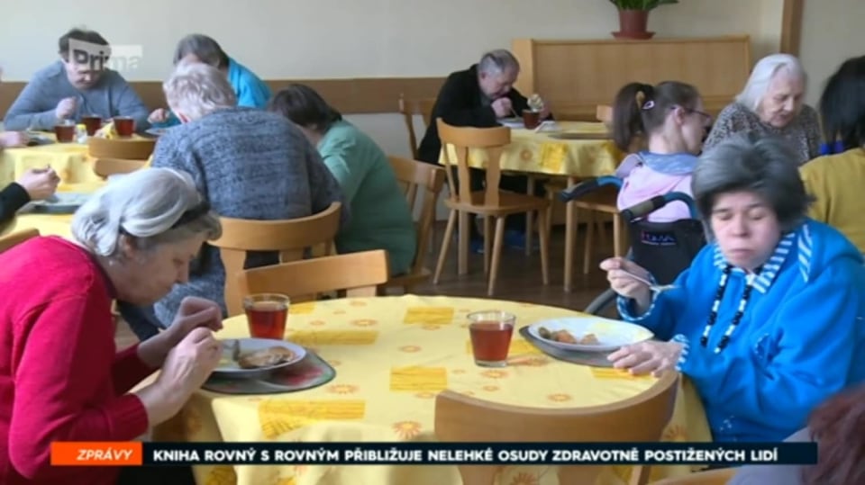 21. 3. 2018 ZPRÁVY: KNIHA „ROVNÝ S ROVNÝM“ PŘIBLIŽUJE NELEHKÉ OSUDY ZDRAVOTNĚ POSTIŽENÝCH LIDÍ